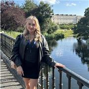 A Level Edexcel English Literature tutor. Specialising in: The Picture of Dorian Gray, Beloved, Hamlet, Post-2000s/unseen poetry